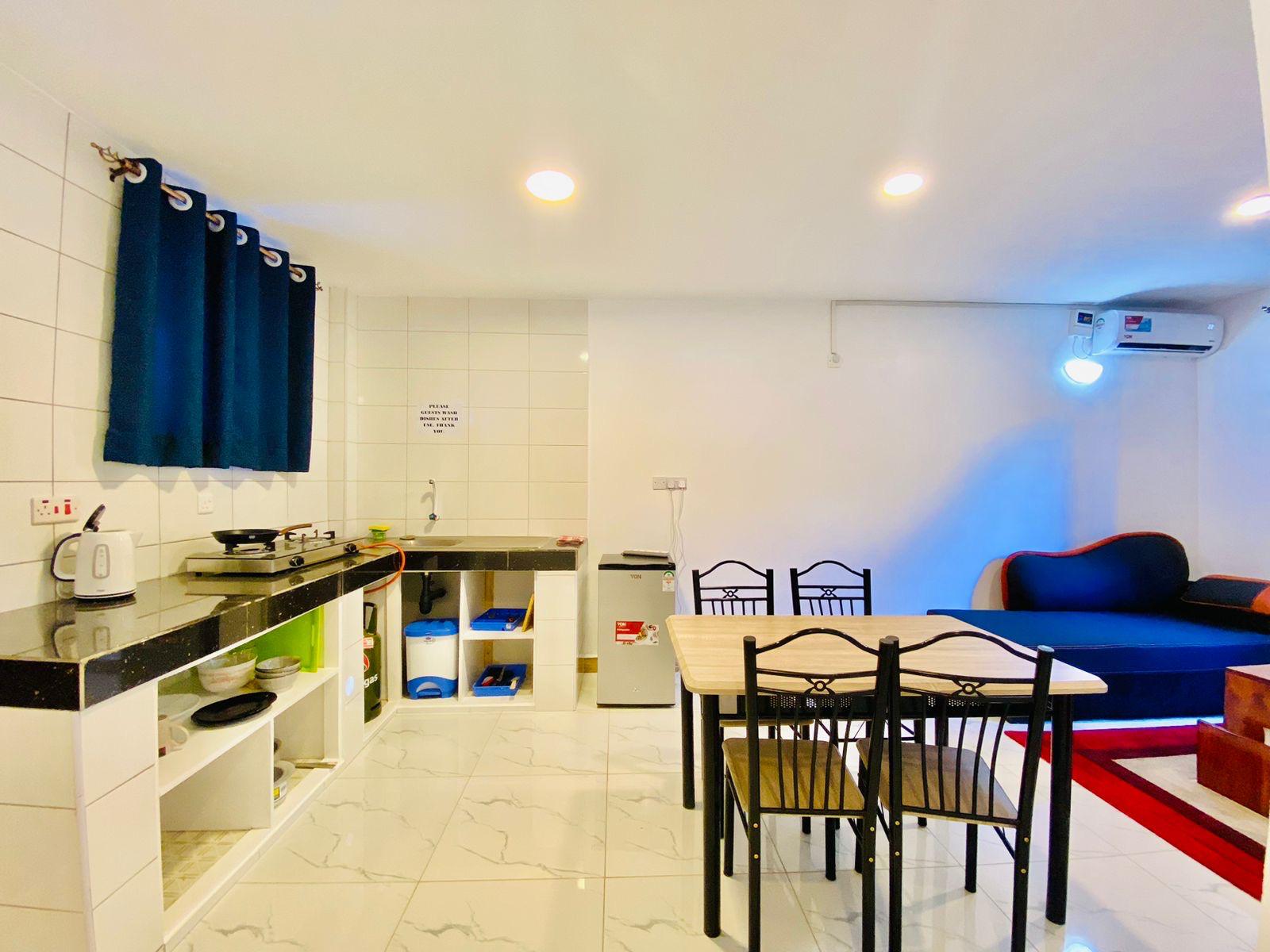 Dining area in the 3 Bedroom Apartment
